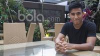 Gelandang Arema FC, Hanif Sjahbandi, saat berada di Hotel Ijen Suites Malang, Jawa Timur, Sabtu (4/3/2017). (Bola.com/Vitalis Yogi Trisna)