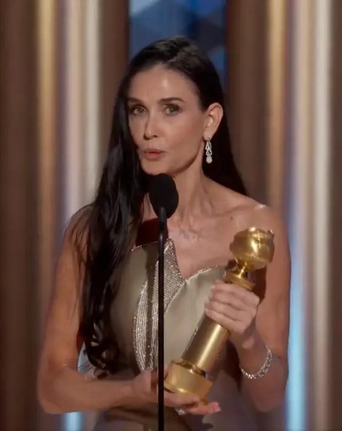 Demi Moore Syok Menang Golden Globe Awards via The Substance, 30 Tahun Lalu Dicap Artis Popcorn