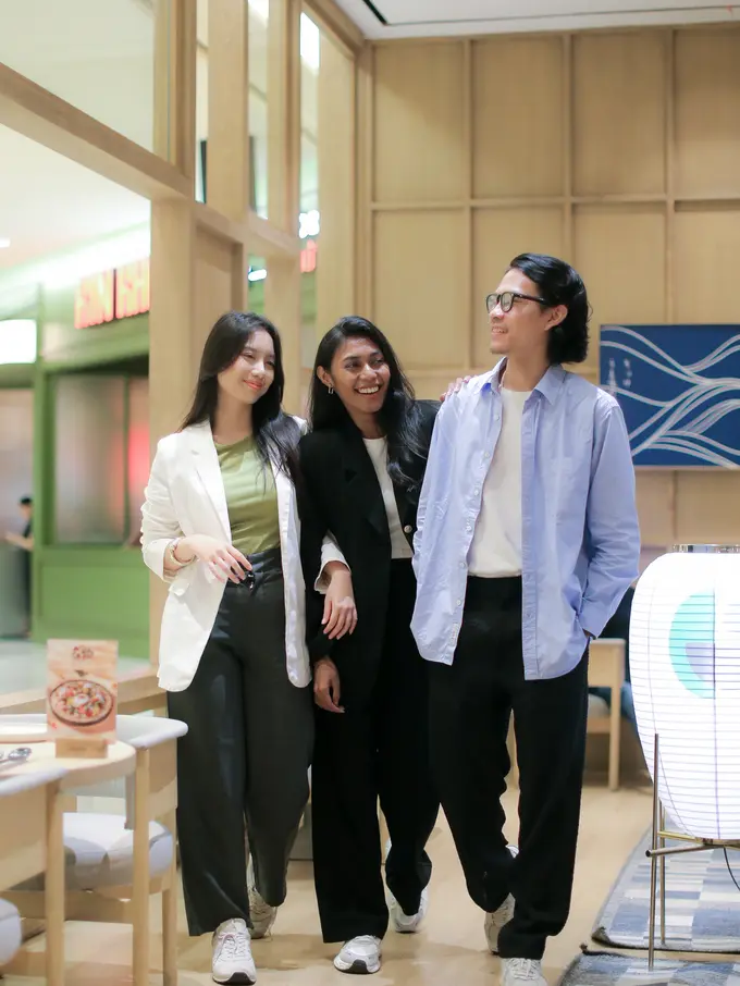 wanita februari sikap yang humble