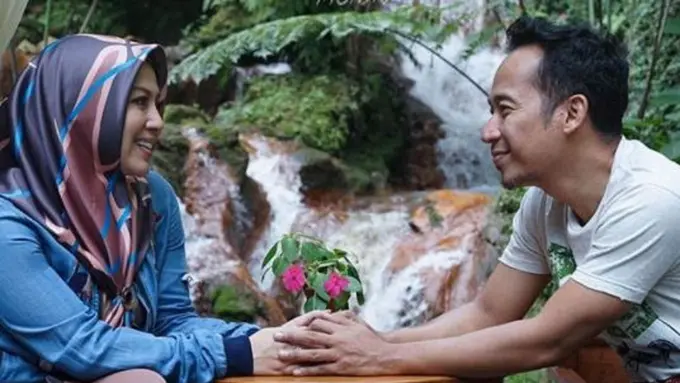 [Bintang] Shanty dan Denny Cagur