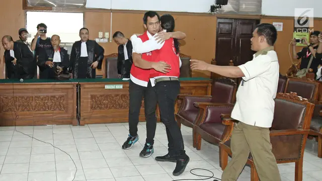 Ello Divonis 9 Bulan Rehabilitasi