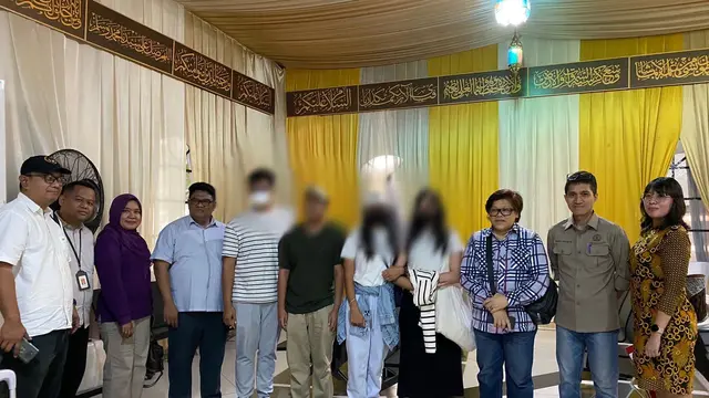 Empat WNI yang dievakuasi dari Tepi Barat oleh Kemlu RI dan KBRI Amman telah tiba di Indonesia, Minggu (15/10/2023). (Dok Kemlu RI)