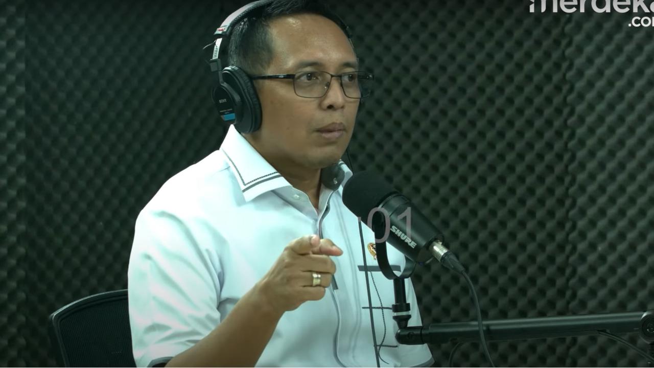 Hasan Nasbi Bicara Perlawanan Pemerintah Prabowo Diserang Buzzer hingga Perang Kognitif