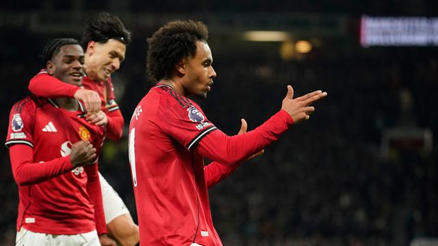 Foto: Manchester United Ditahan Imbang Tim Juru Kunci, Wolves Putus Rentetan 11 Kekalahan Beruntun di Liga Inggris