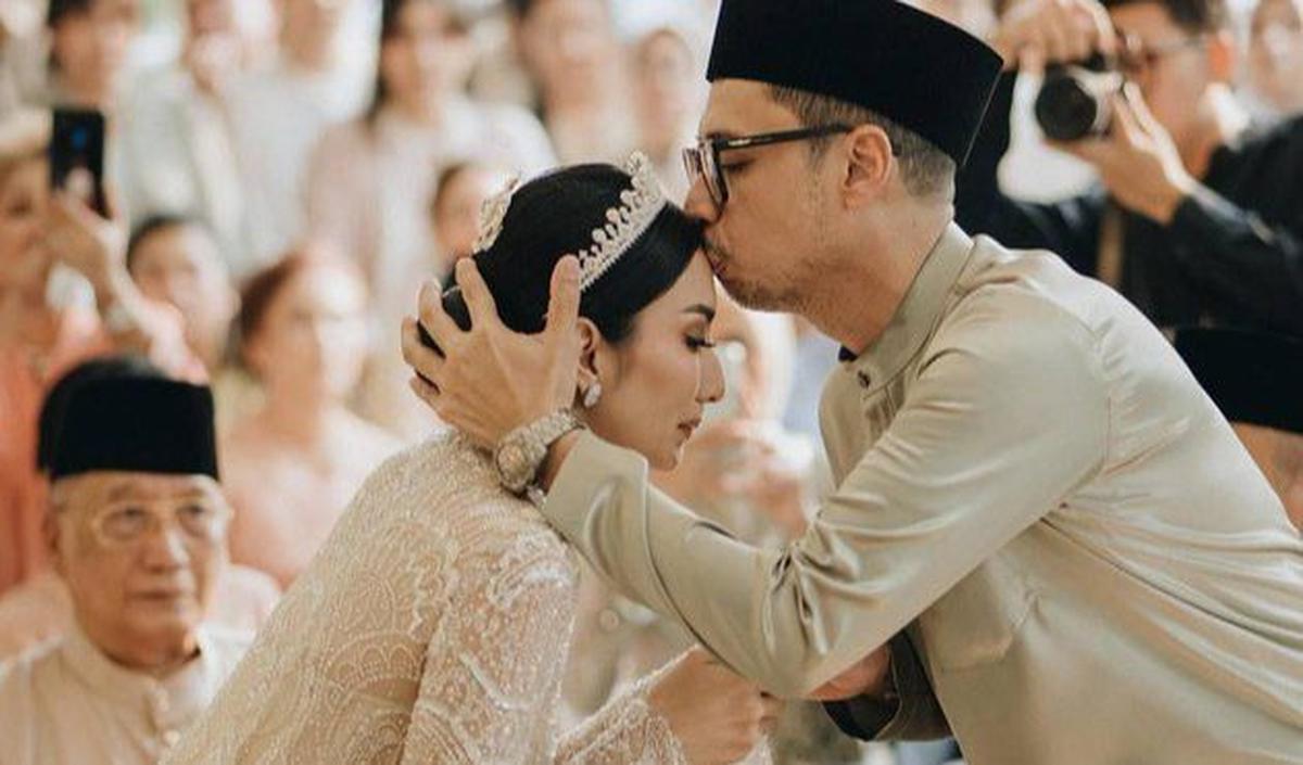 Pada saat itulah, Tyas memohon restu kepada kakaknya, Mirza Arya Hadi. Dalam momen ini, Tyas terlihat meneteskan air mata dengan penuh kesedihan.