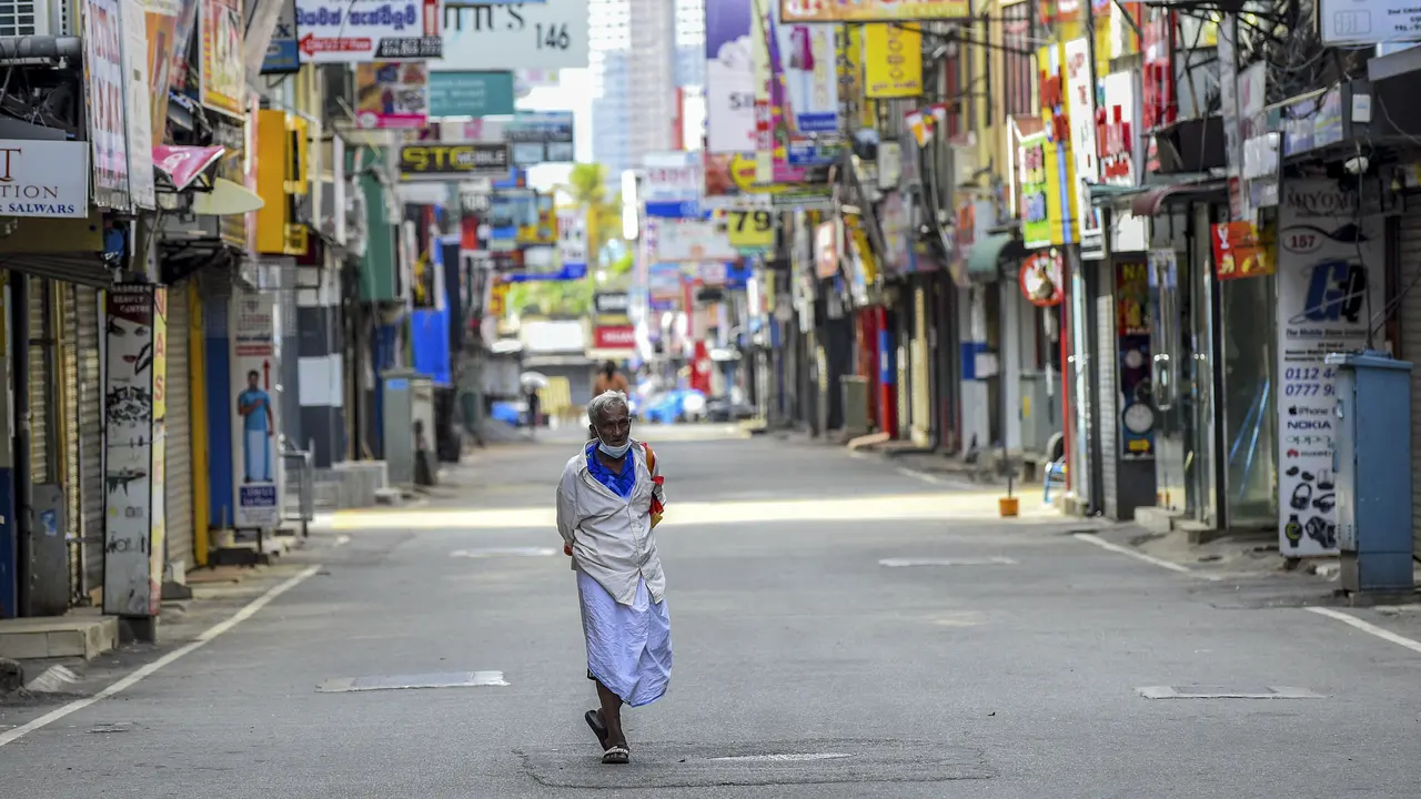 Suasana Ibu Kota Sri Lanka Saat Lockdown COVID-19