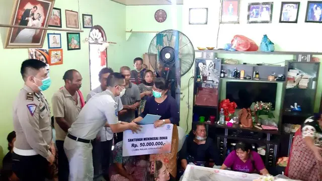 Jasa Raharja Serahkan Santunan 1x24 Jam Korban Kecelakaan Beruntun di Siantar-Simalungun