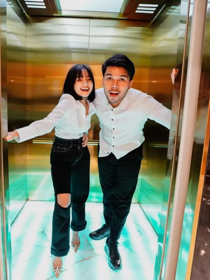 Bucinnya Bikin Netizen Geger, Thariq Halilintar Kasih Cincin ke Fuji