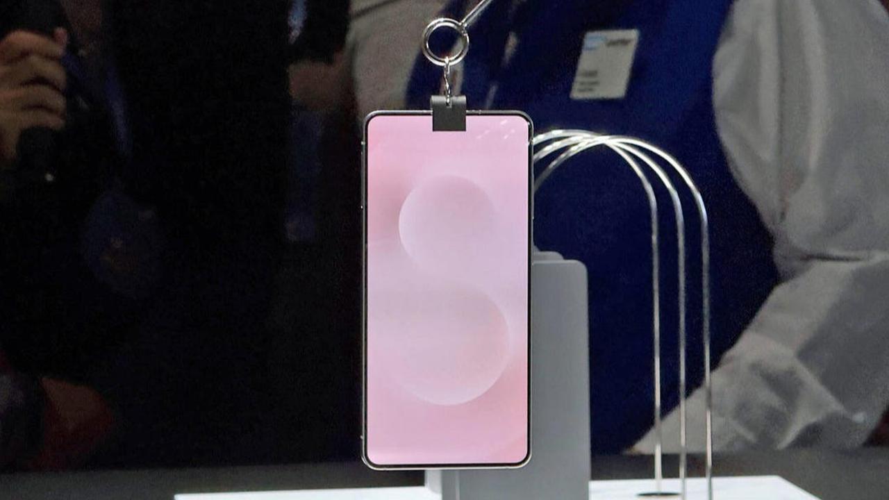 Bobot Samsung Galaxy S25 Edge Lebih Ringan Dibanding Galaxy S25?