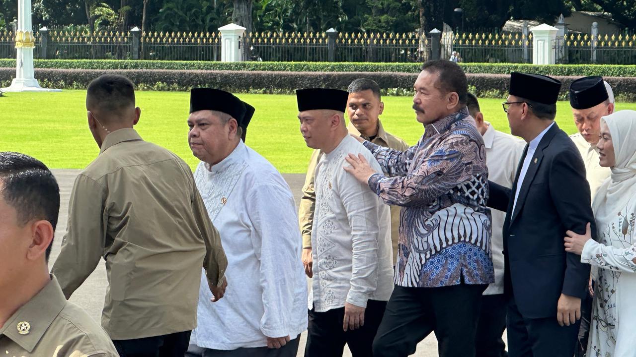 Para pejabat negara mulai dipersilahkan memasuki open house lebaran atau acara Gelar Griya yang digelar Presiden Prabowo Subianto di Istana Merdeka, Jakarta.