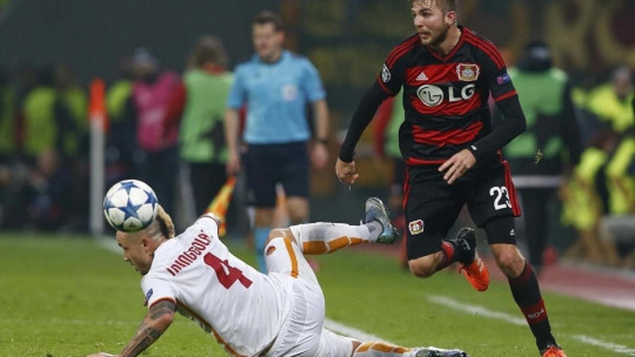 Duel sengit Leverkusen vs AS Roma berujung imbang 4-4
