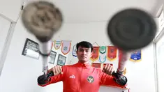 Pemain Timnas Amputasi Indonesia, Aditya, resmi direkrut klub Turki, Kayseri Melikgazi Belediyespor. (Bola.com/M Iqbal Ichsan)