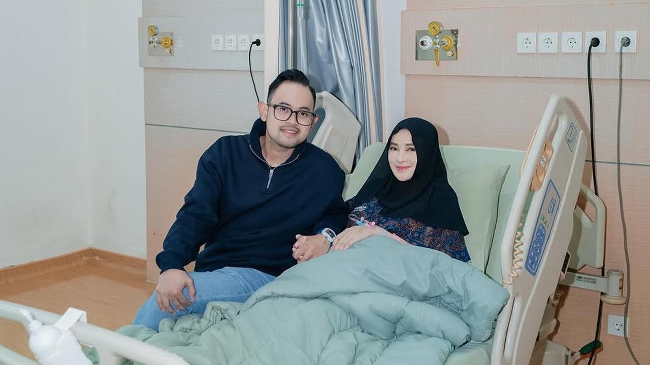 Curi Perhatian, Intip Potret Tampan Anak Ketiga Shandy Purnamasari dan Gilang Widya yang Baru Lahir