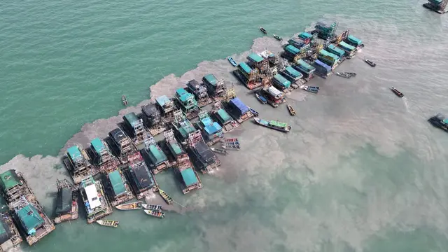 Bakamla Babel mengecek aktivitas Ponton Isap Produksi (PIP) pasir timah