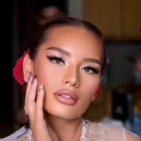 Zahwa Massaid saat akad nikah Aaliyah Massaid. [@dean_818]