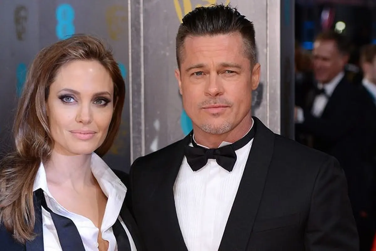 [Bintang] Angelina Jolie - Brad Pitt