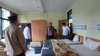 Kemenag melakukan melakukan pengecekan kamar dan fasilitas asrama haji Pondok Gede.