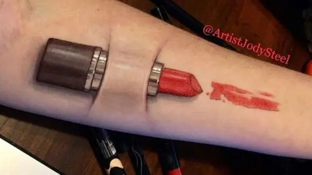 Menakjubkan tapi Bikin Merinding, 7 Karya Seniman Hand Painting Bertema Sadis