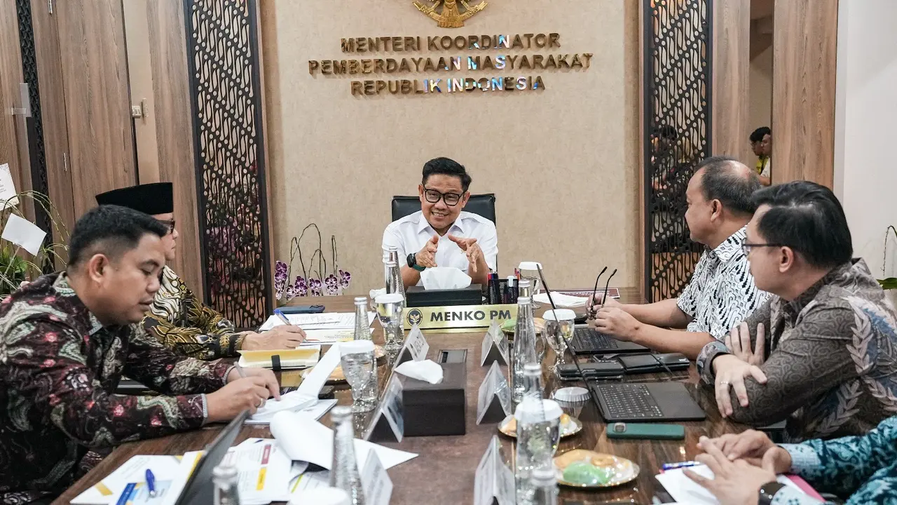 Menteri Koordinator Pemberdayaan Masyarakat (Menko PM) Muhaimin Iskandar saat rapat koordinasi di Kantor Kemenko PM (Istimewa)