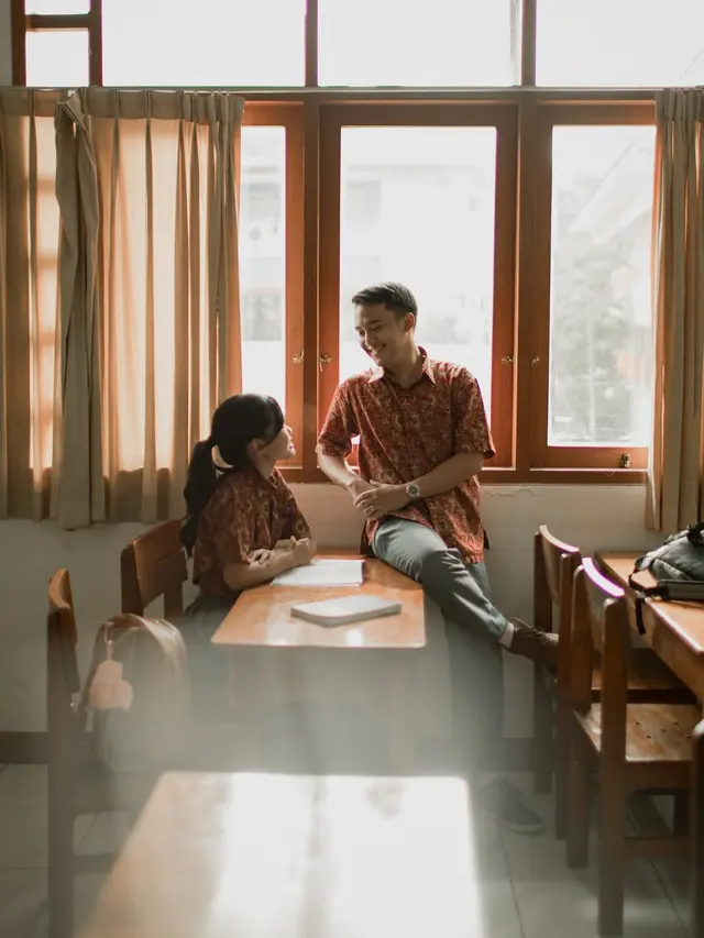 Potret Prewedding Namira Adjani, Putri Alya Rohali, Bertema Anak Sekolah Pakai Tas Ikonik MCM