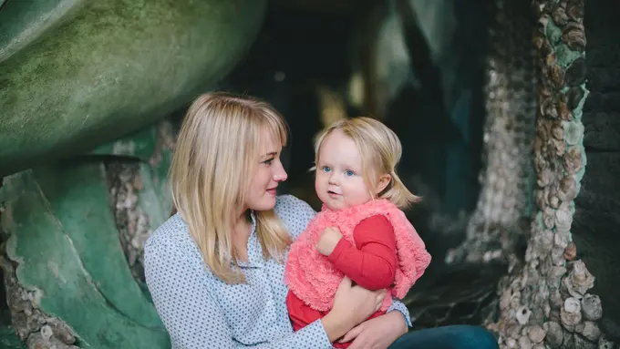 6 Dampak Buruk Helicopter Parenting untuk Kesehatan Mental dan Fisik Anak Jangka Panjang