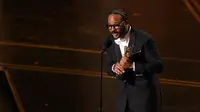 Pidato Ryan Coogler Saat Menang Oscar Bikin Haru: Zinzi Evans Kau Istri dan Ibu Terbaik Sedunia
