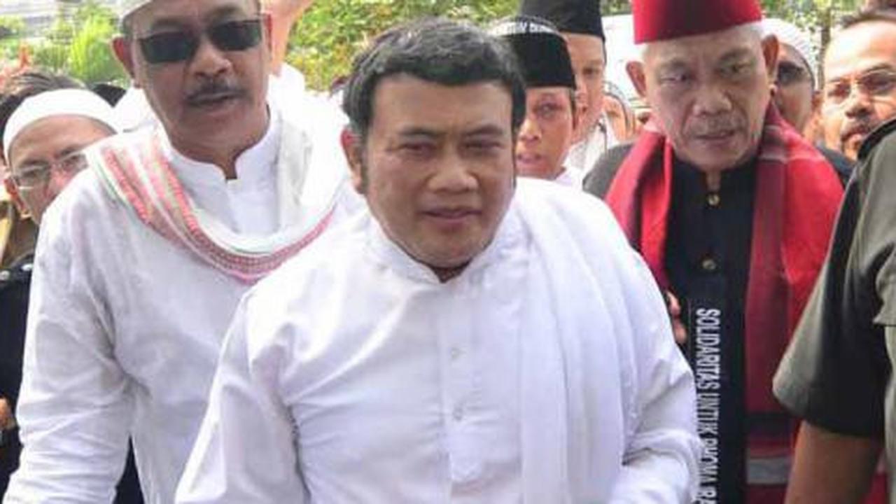 Moncer di survei, mungkinkah Rhoma nyapres di 2014?