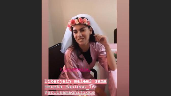 penampilan irish bella saat bridal shower bikin geli