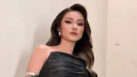 Dara The Virgin Dikabarkan Lamaran Tahun Ini, Mita Sebut Reyhan Cocok Jadi Imam