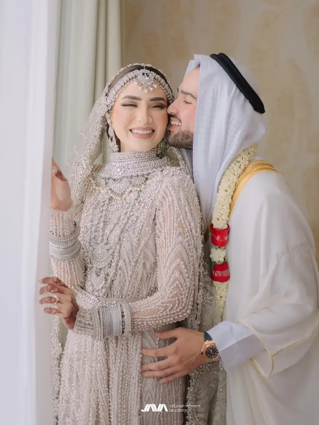 Resmi Menikah, Ini 7 Potret Pernikahan Shirin Safira dan Suami dengan Tema Timur Tengah