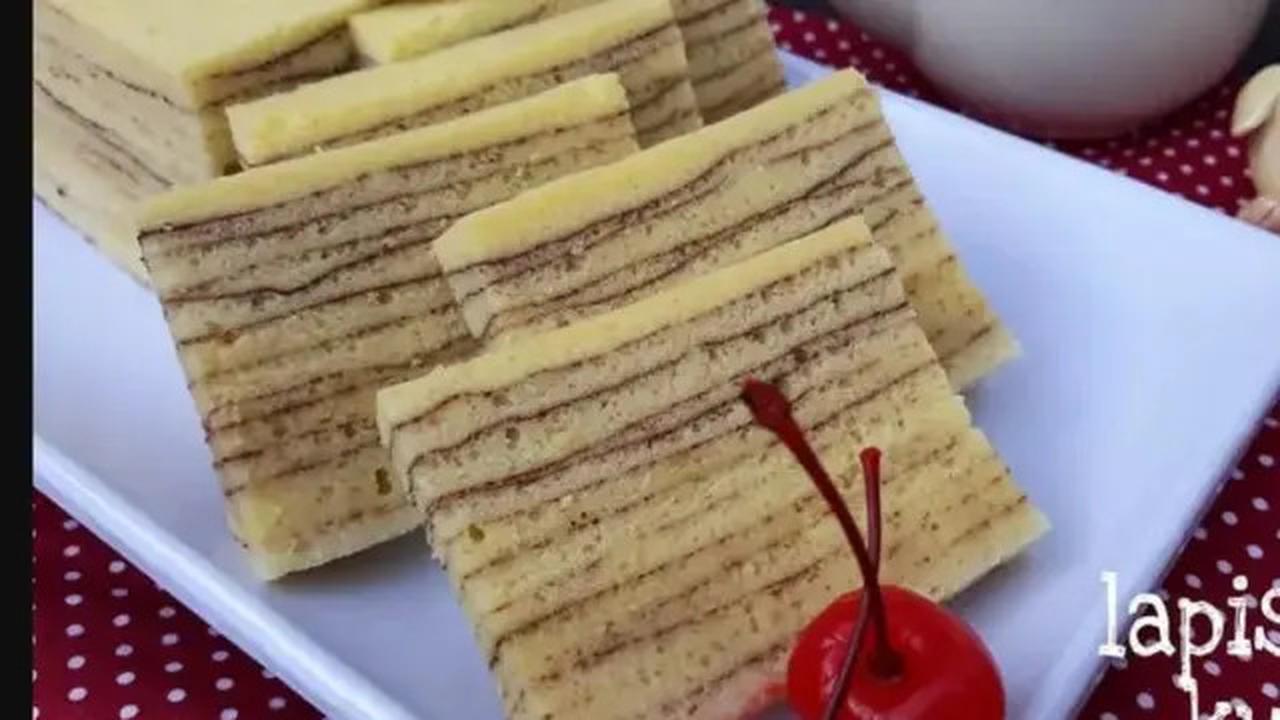 Kue Lapis Legit Kukus, Sajian Khas Lebaran yang Tak Pernah Kehilangan Pesona