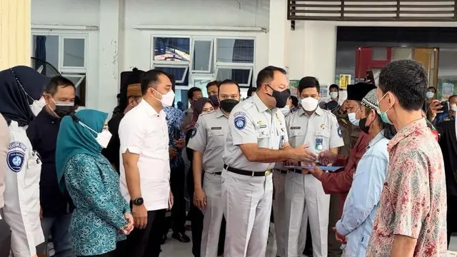 Direktur Utama Jasa Raharja Rivan A. Purwantono menyampaikan duka cita yang mendalam atas kecelakaan di jalan Tol Jombang-Surabaya Km 712+400 yang mengakibatkan 14 orang meninggal dunia. (Dok Jasa Raharja)