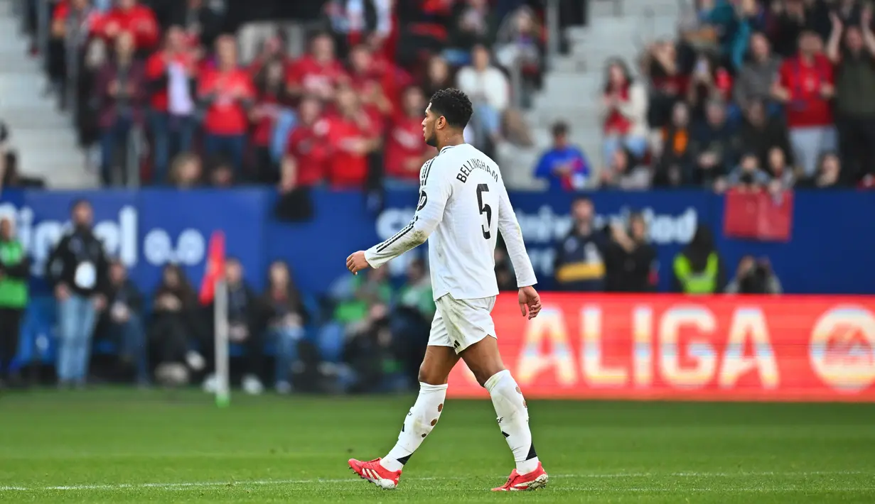 Berkat hasil ini, Osasuna untuk sementara berhak naik ke peringkat tujuh klasemen dengan poin 32. Sementara itu, Real Madrid masih memuncaki klasemen dengan poin 51. (AP Photo/Miguel Oses)