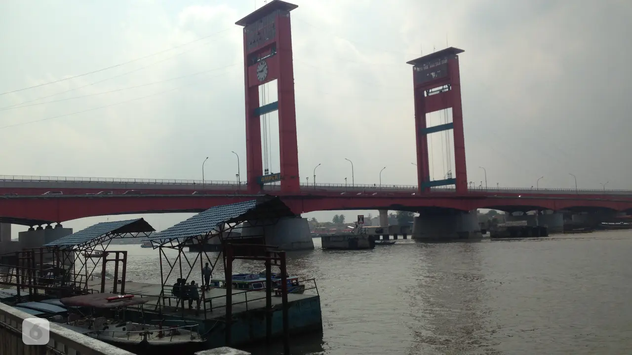 Jembatan Ampera