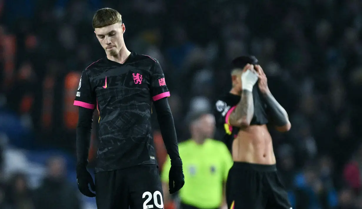 Ini menjadi kekalahan kedua beruntun Chelsea dari Brighton dalam sepekan, sebelumnya tersingkir dari Piala FA dengan skor 1-2 pada Minggu (9/2/2025). (AFP/Glyn Kirk)