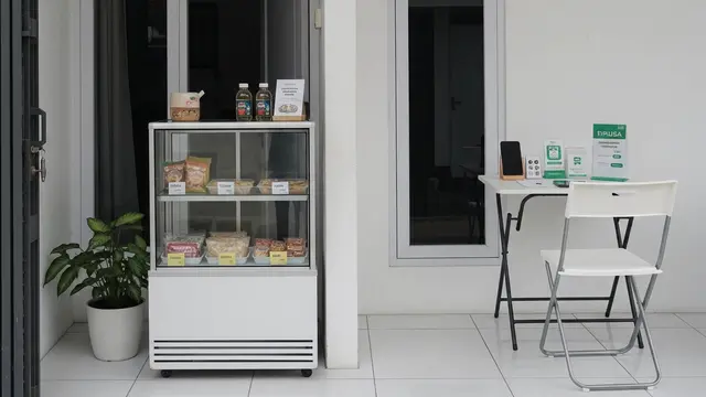 Model Teras Kecil untuk Kombinasi 2 Usaha