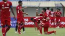 Selebrasi para pemain Persik Kediri usai mengalahkan Madura United 2-1 dalam laga Grup C Piala Menpora 2021 di Stadion Si Jalak Harupat, Bandung, Sabtu (3/4/2021). (Bola.com/Ikhwan Yanuar)