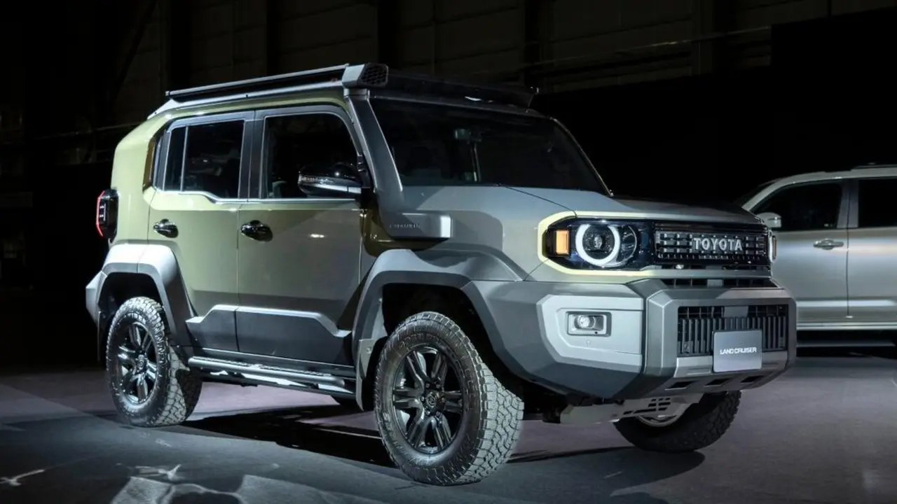 Toyota Land Cruiser FJ