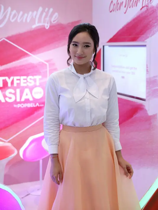 “Acaranya intimate supaya bisa bersilahturahmi dengan lebih dalam sama orang-orang yang aku undang," kata Tatjana Saphira menambahkan. (Daniel Kampua/Bintang.com)