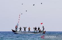 Lomba Ayam Sap-Sap Situbondo: Tradisi Unik Ayam Terbang dari Tengah Laut yang Dilestarikan Pemkab