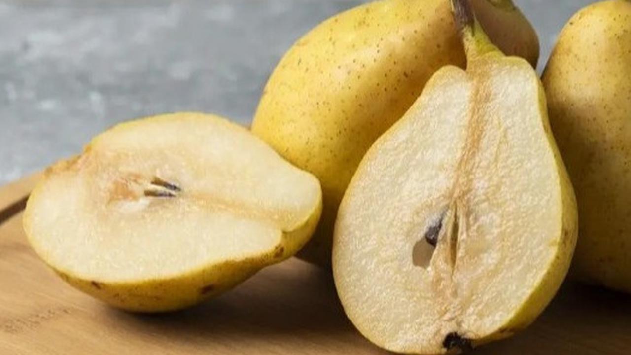 Buah Pir (Sumber: Freepik)