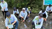 Penanaman 3.000 Bibit Mangrove di Pesisir Mawali Bitung, Komitmen Jaga Pantai dan Kelestarian Lingkungan