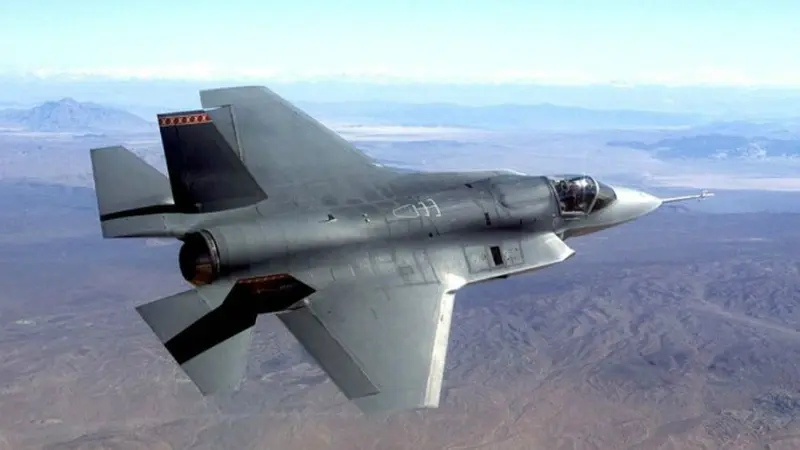 F-35 Lightning II (2)