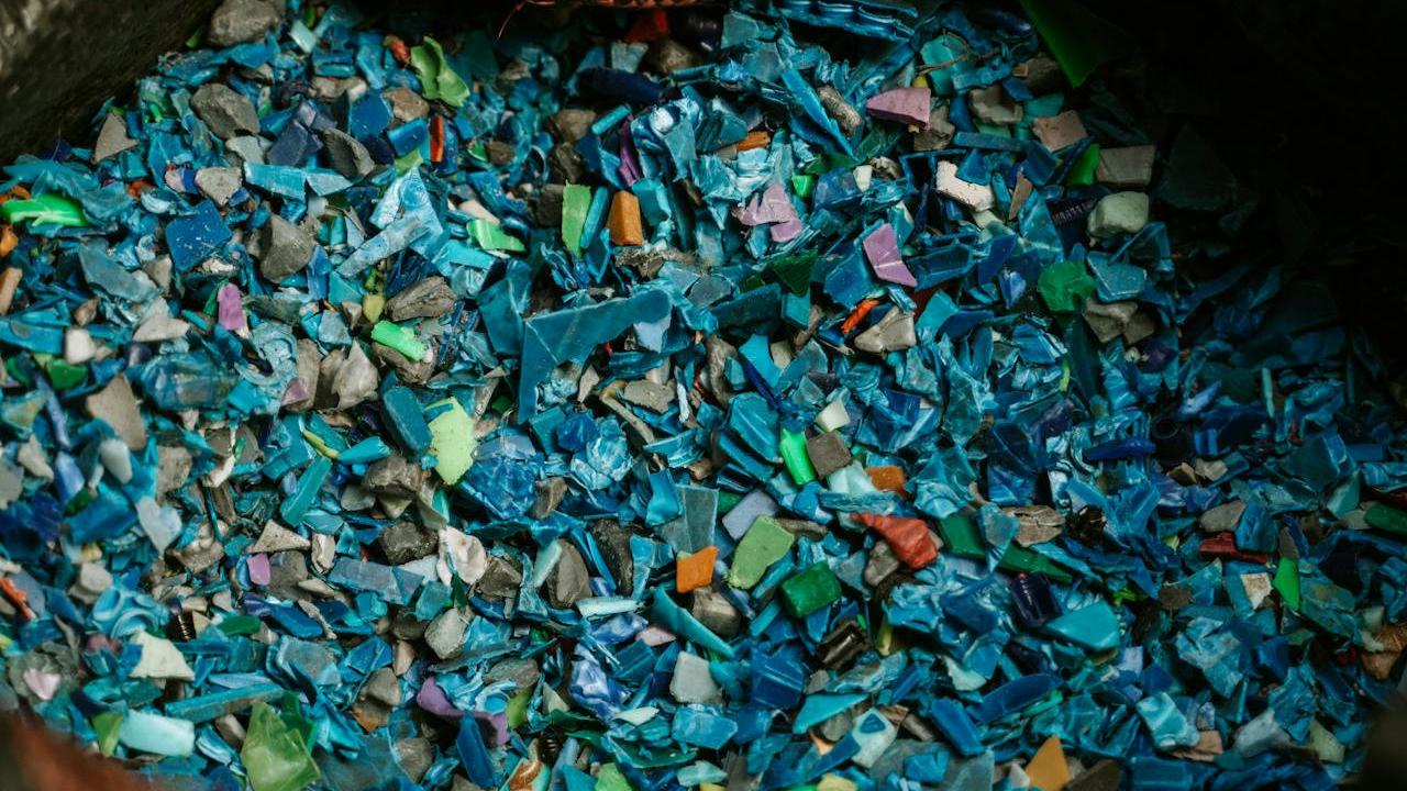 ilustrasi mikroplastik