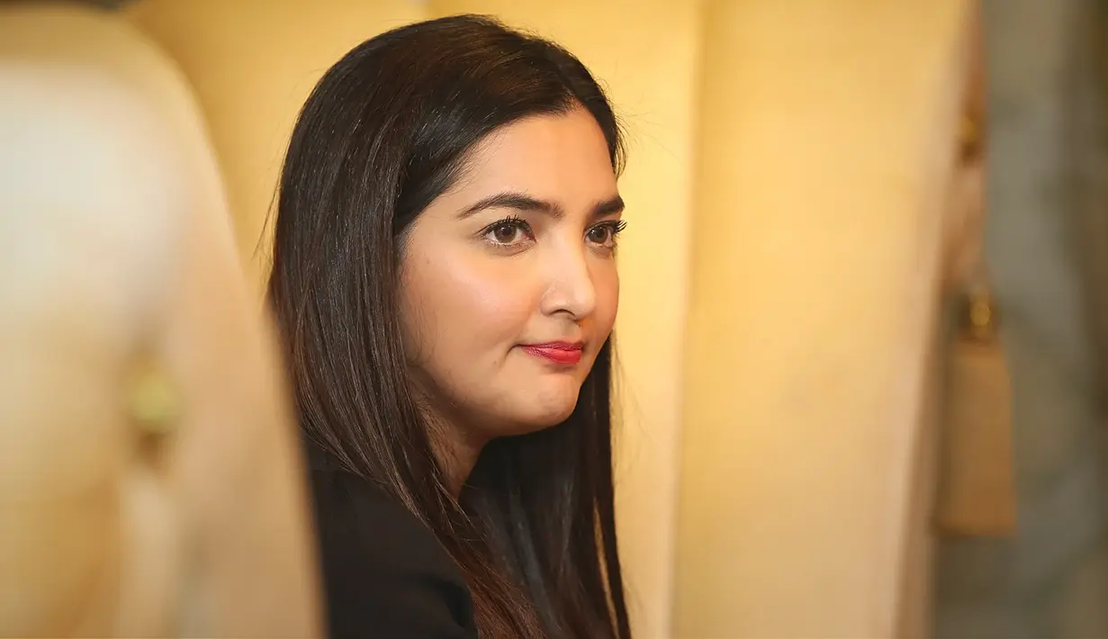 Seperti yang diberitakan sebelumnya, keguguran terjadi saat Ashanty berada di kampusnya untuk mengikuti ujian strata 2. Tepatnya di toilet kampus, Ashanty mengalami pendarahan hingga akhirnya keguguran. (Bambang E.Ros/Bintang.com)