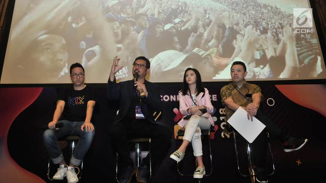 Bersama CEO KLY Steve Christian, Selebram Clarice Cutie Ramaikan XYZ Day 2018