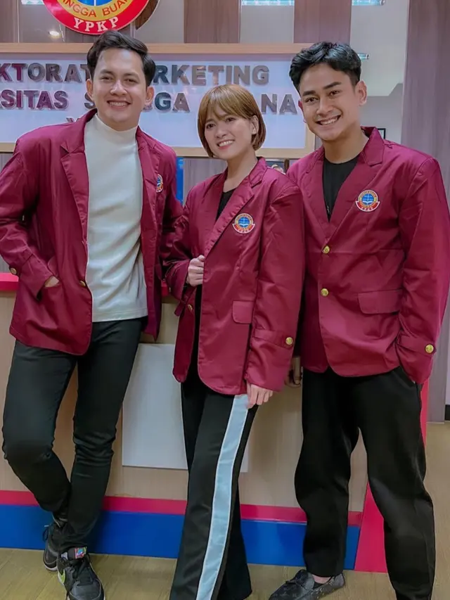 Pipinya Dicium, Ini 7 Potret Kebersamaan Chika Jessica dan Dwi Andhika