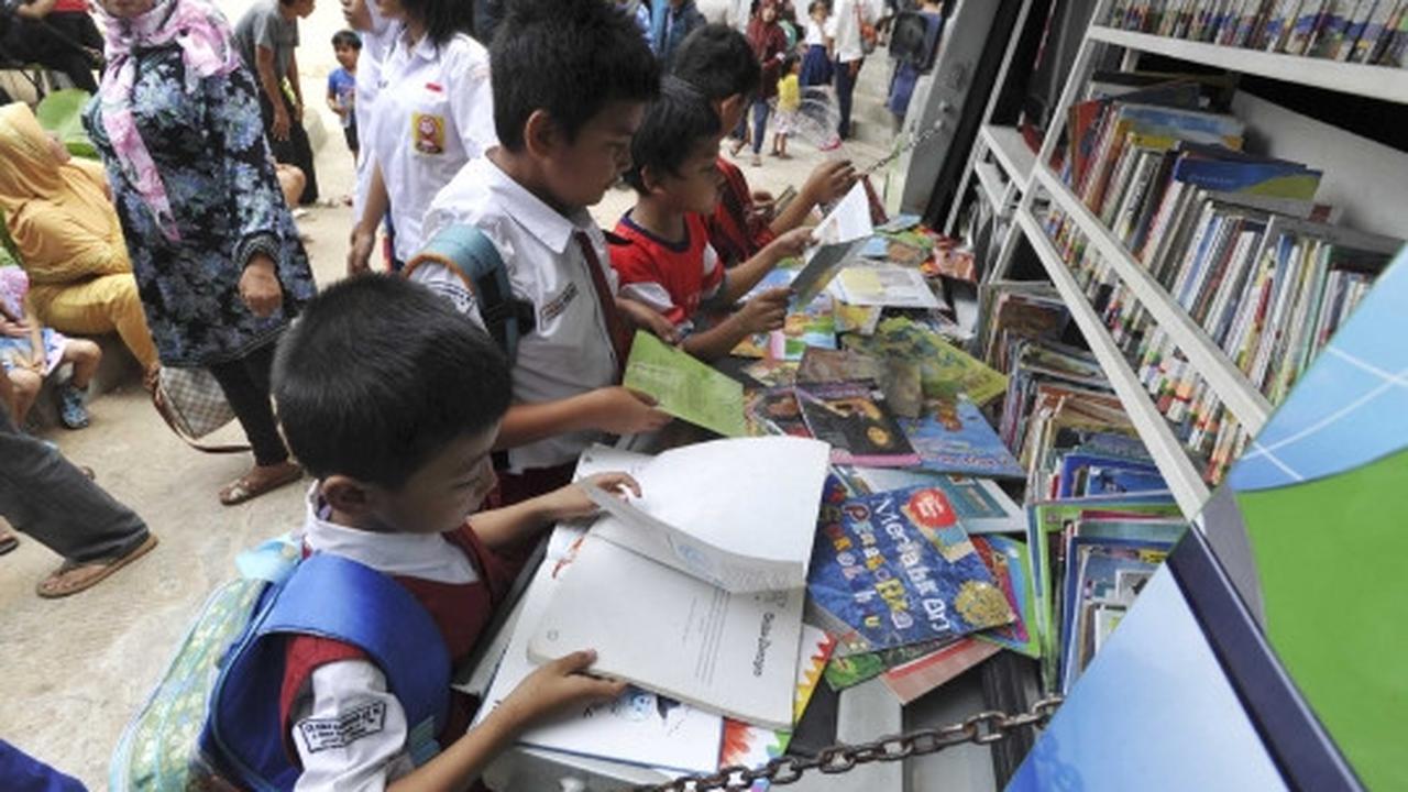 Potret ceria anak-anak Kp Pulo bermain sambil belajar di Rusunawa