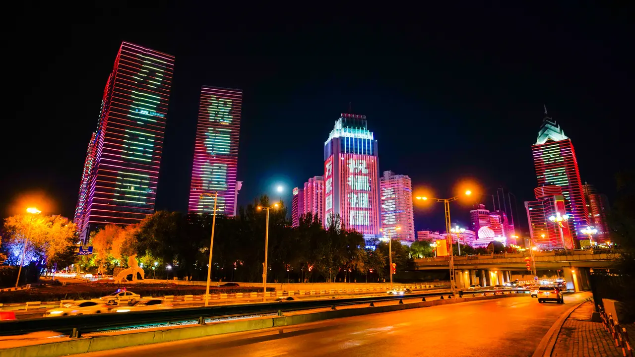 Kota Urumqi di Daerah Otonom Uighur Xinjiang