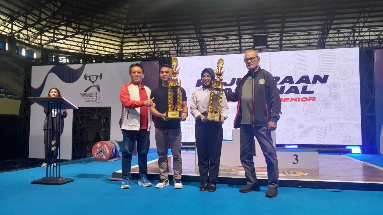 Jambi Raih Emas Terbanyak Kejurnas Angkat Besi Senior  2025, Luluk dan Ricko Terbaik